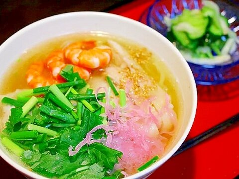 鶏と海老のにゅうめん